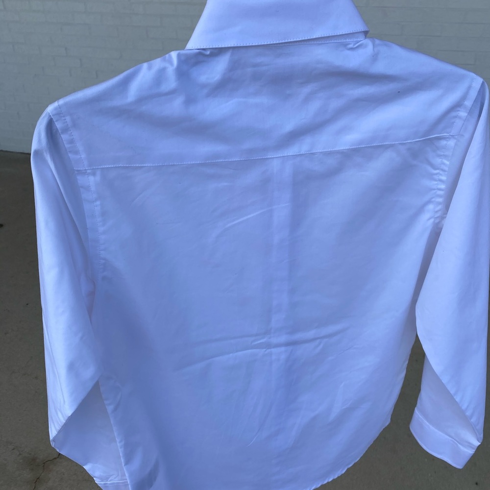 Button up dress shirt and tie - Picture 1 of 4